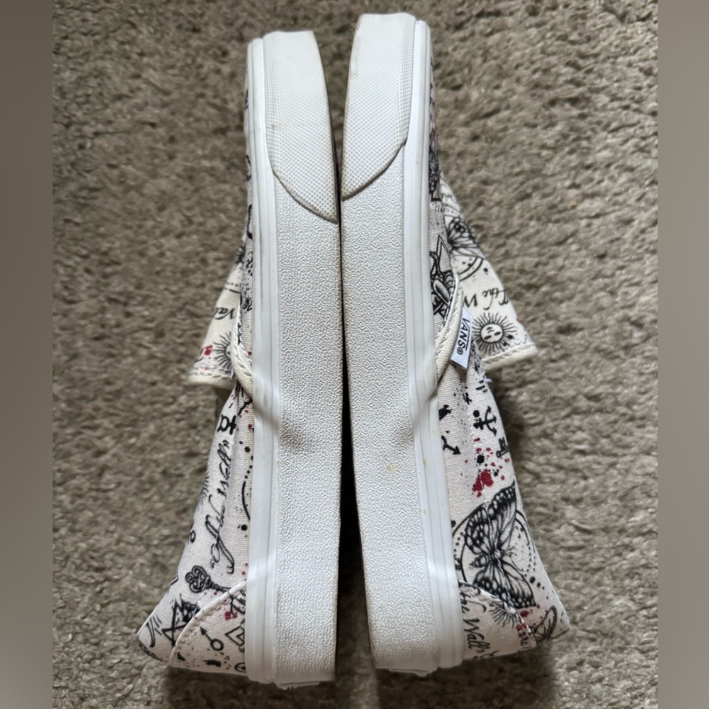 Vans White Slip-On Sneakers with Black Tattoo Graphics and Red Splatter - Picture 4 of 4